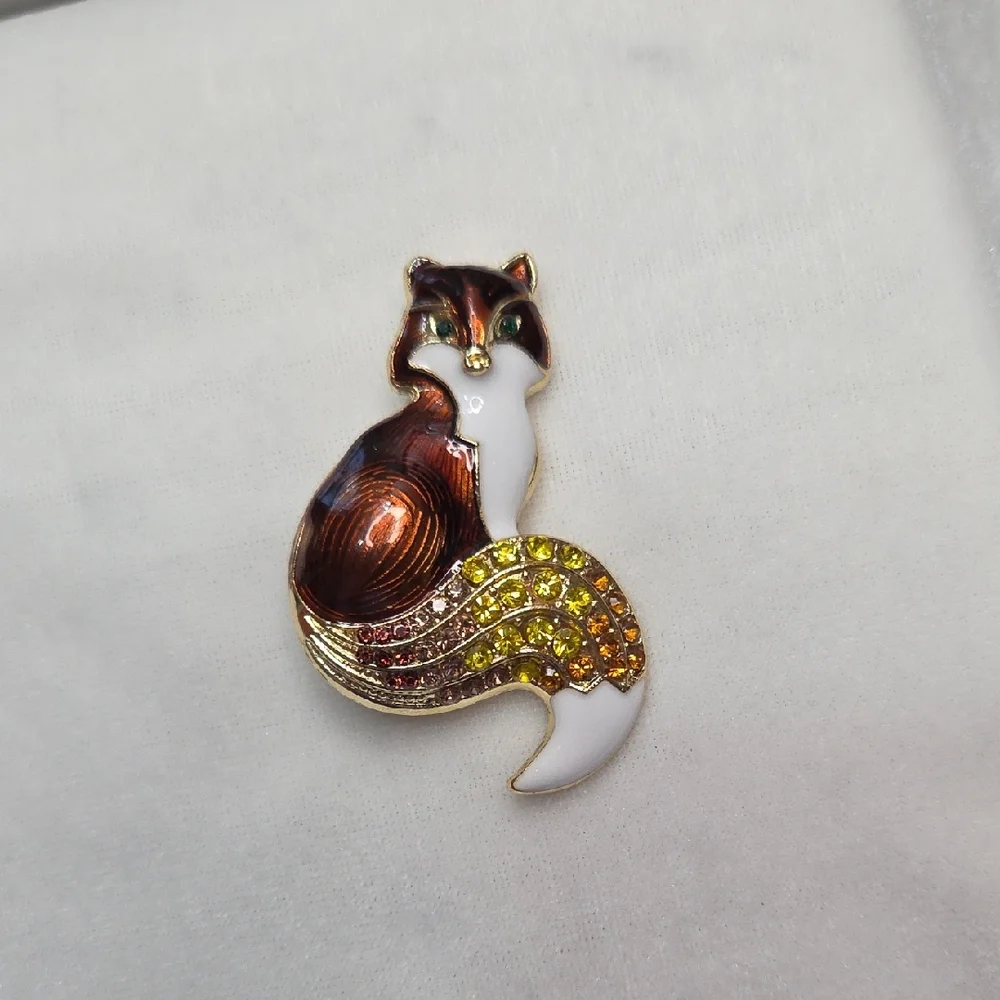 Women's Brown Fox Brooch Retro Style Pin Rhinestones Sparkling Elegant NWOT
